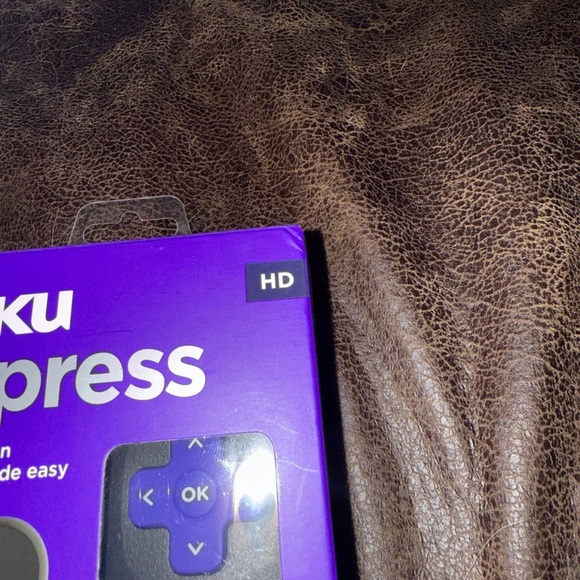 Roku Express HD Streaming Player with Remote and HDMI‎ Cable NWT - Picture 3 of 5